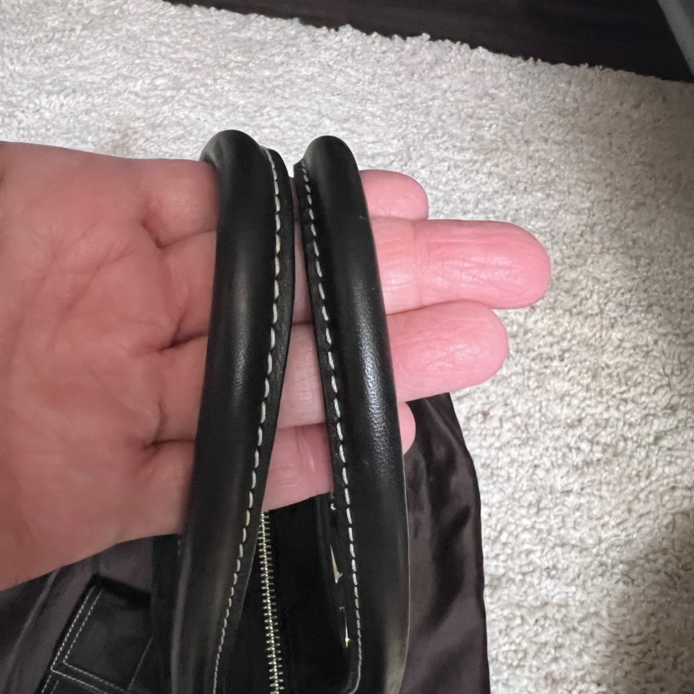 Authentic Coach Mini Hampton - image 4